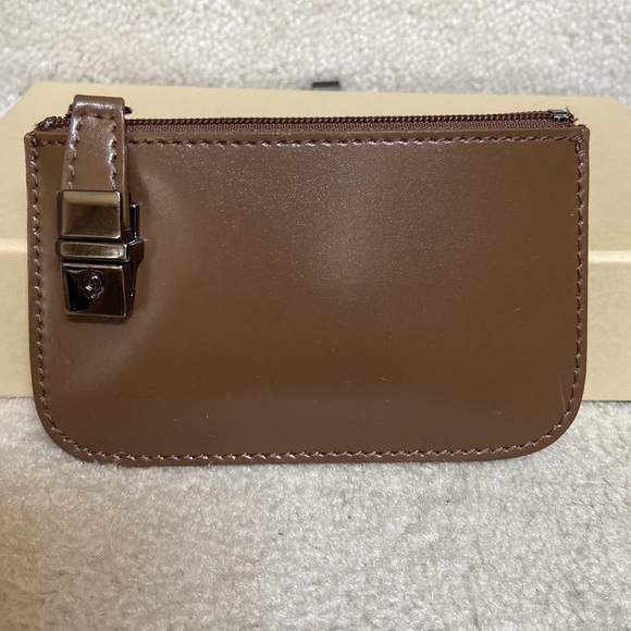 danier small leather wallet with key ring - Picture 2 of 5